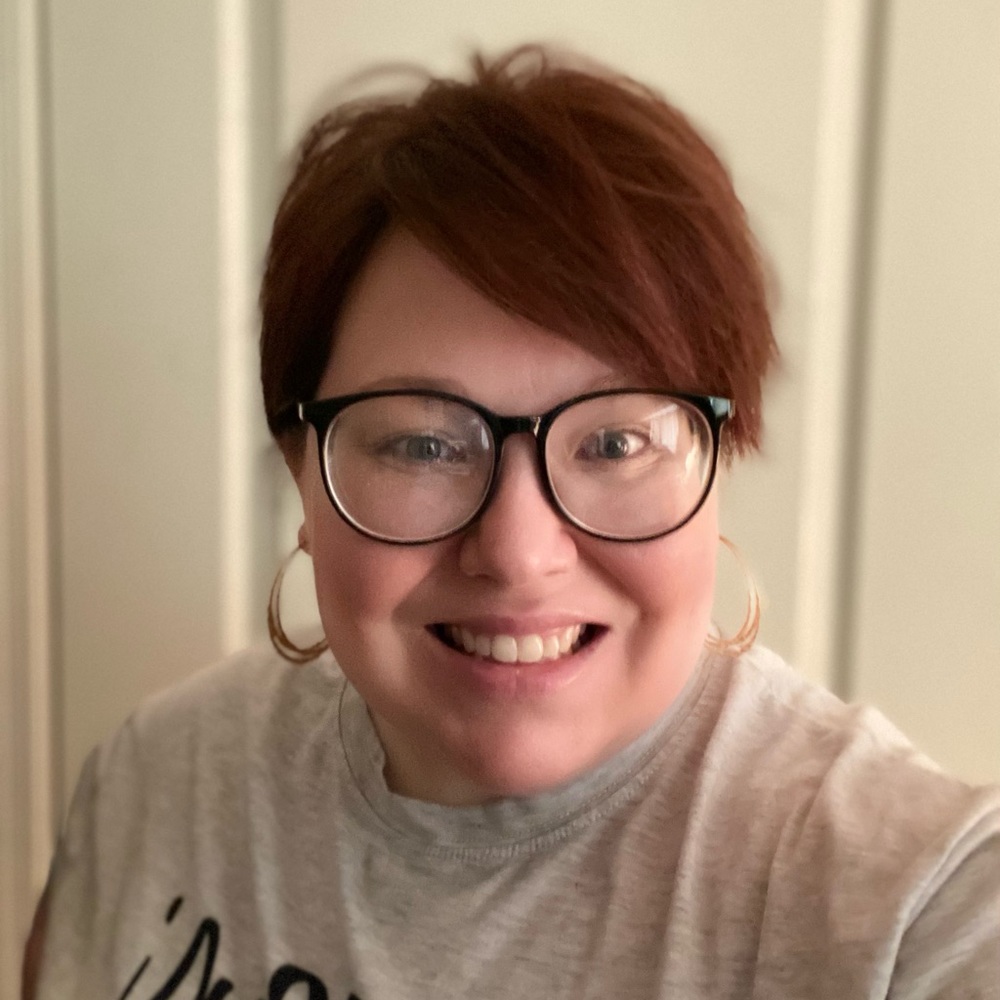 Meet your Posher, Julia